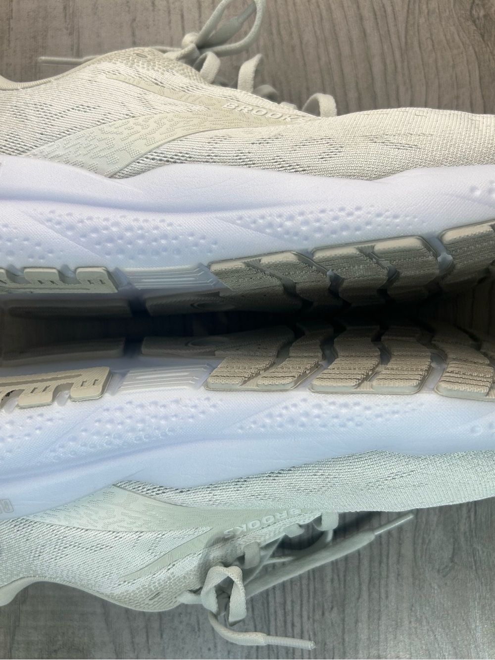 Brooks Ghost 16 Women's White Running Sneakers Running Size 10 Comfort Casual - Picture 14 of 16